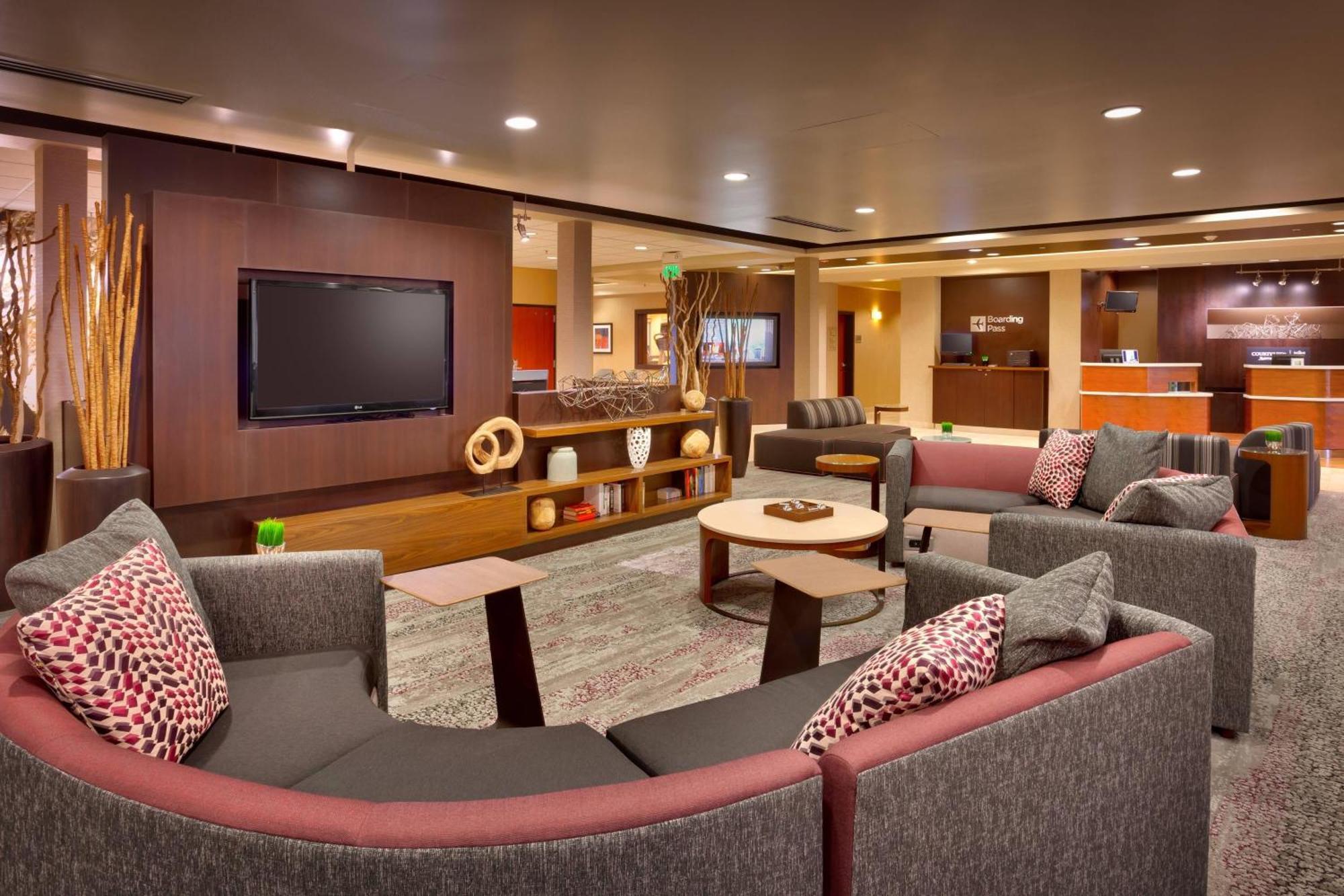 Hotel Courtyard By Marriott Salt