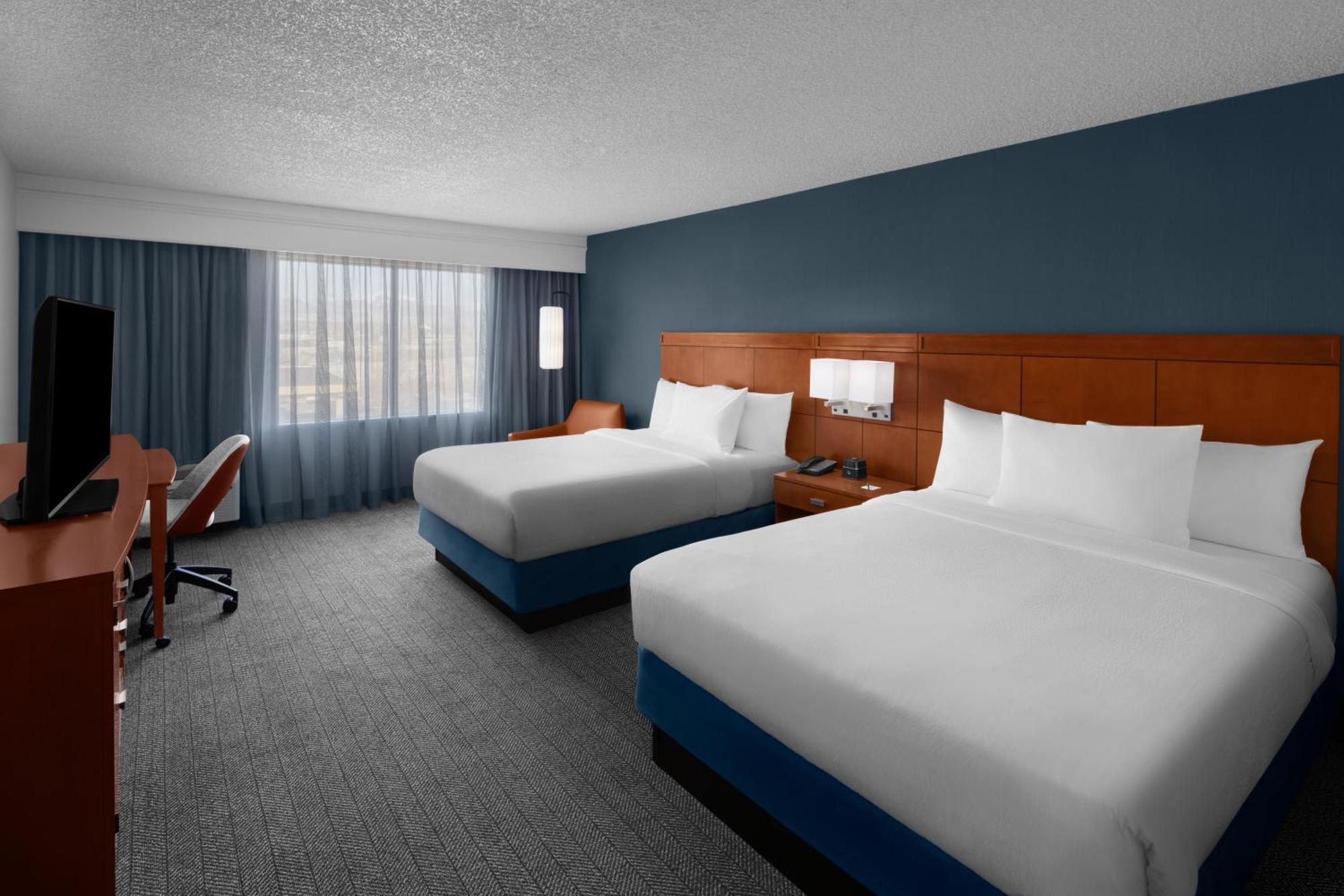 Courtyard By Marriott Salt Sandy