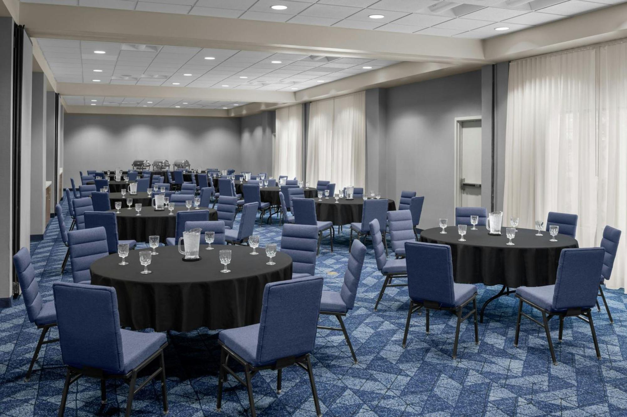 Courtyard By Marriott Salt 3* Sandy