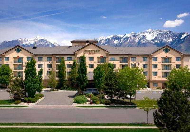Hotel Courtyard By Marriott Salt 3*